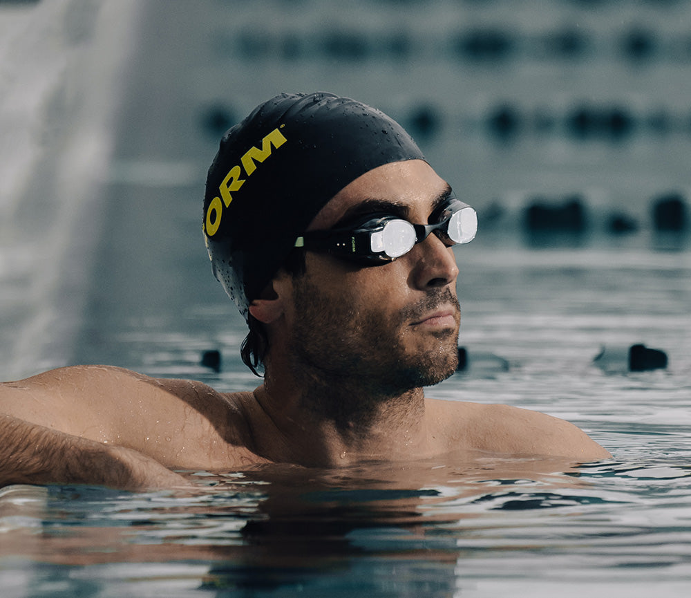 Swimmer with FORM smart goggles