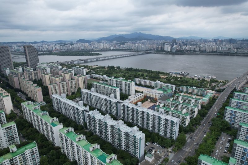 서울의 아파트 단지 전경